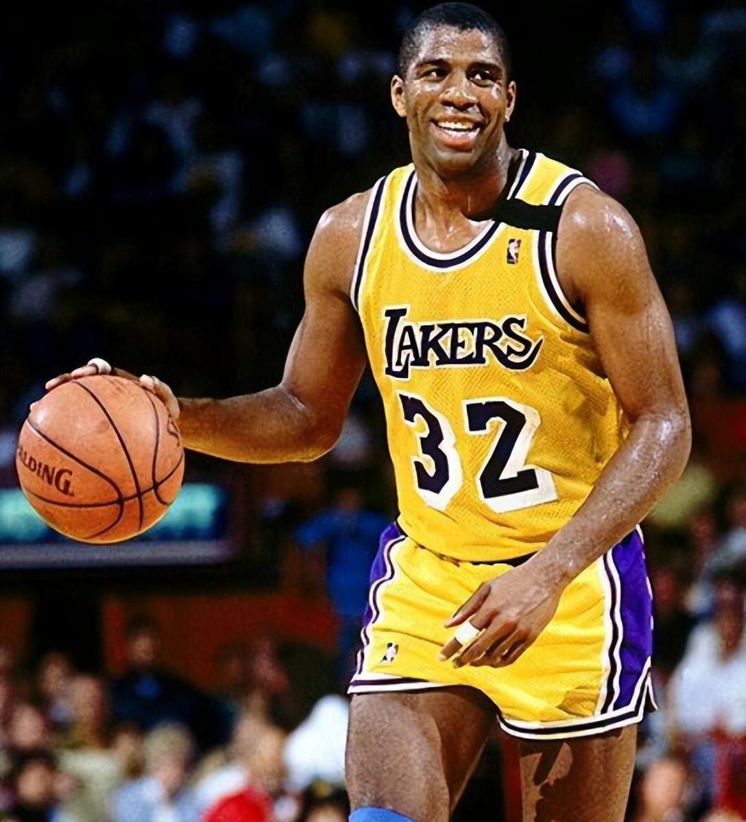 8次助攻刷 8次助攻刷